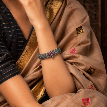 Varnika Ruby Vine Bangle