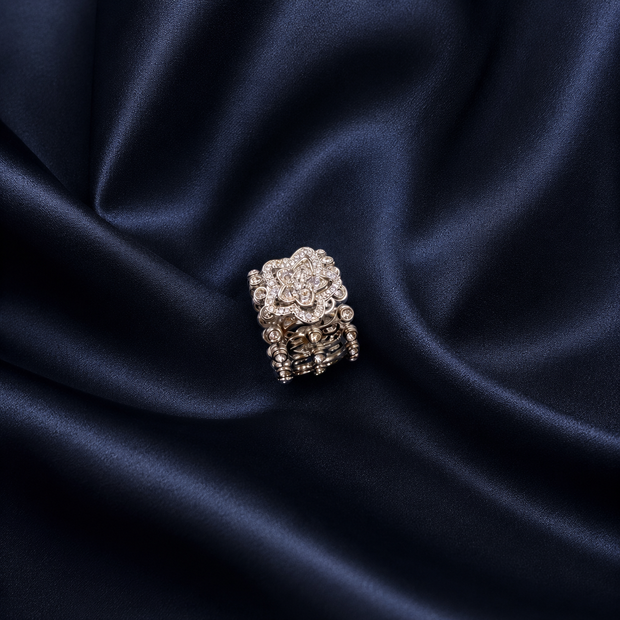 Regalia Bloom Transform Bracelet Ring
