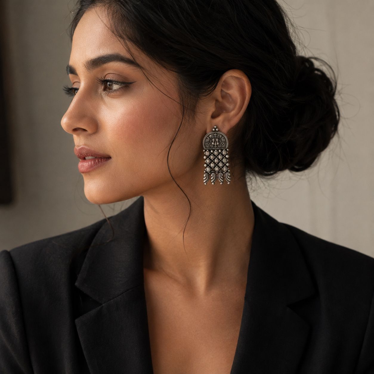 Shera Grid Earrings