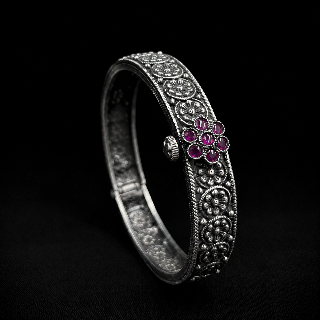 Rajsi Ruby Heritage Bangle