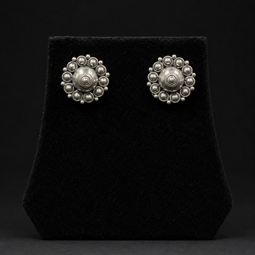 Aarini Sunburst Oxidised Studs