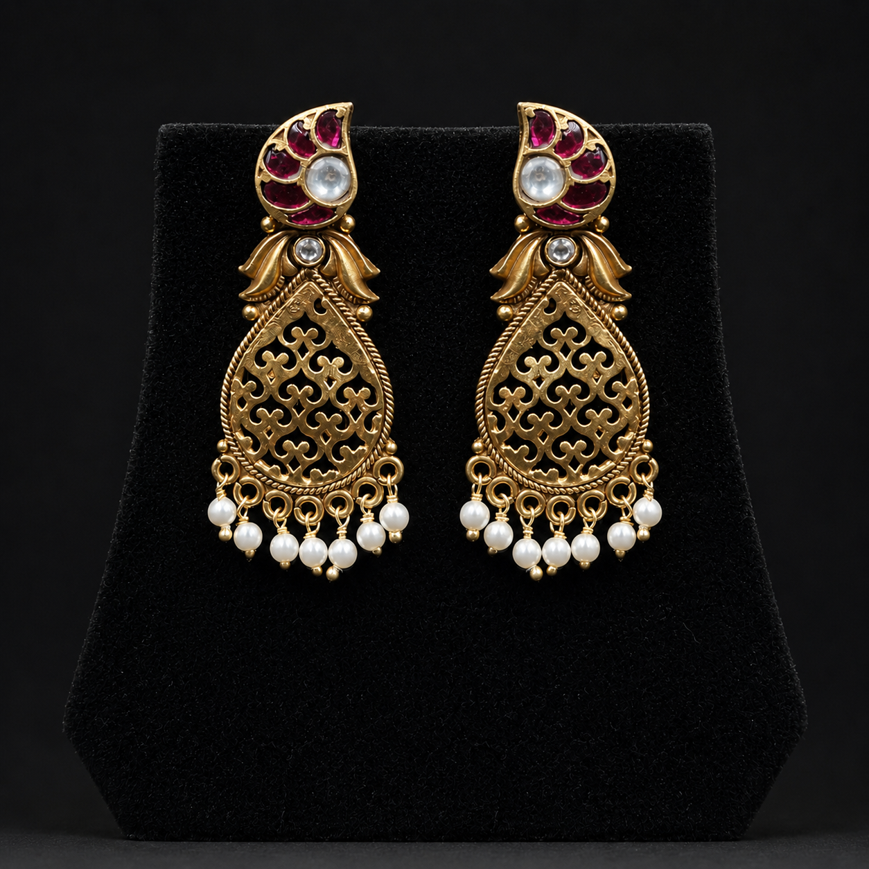 Noor Jaal Kemp Earrings