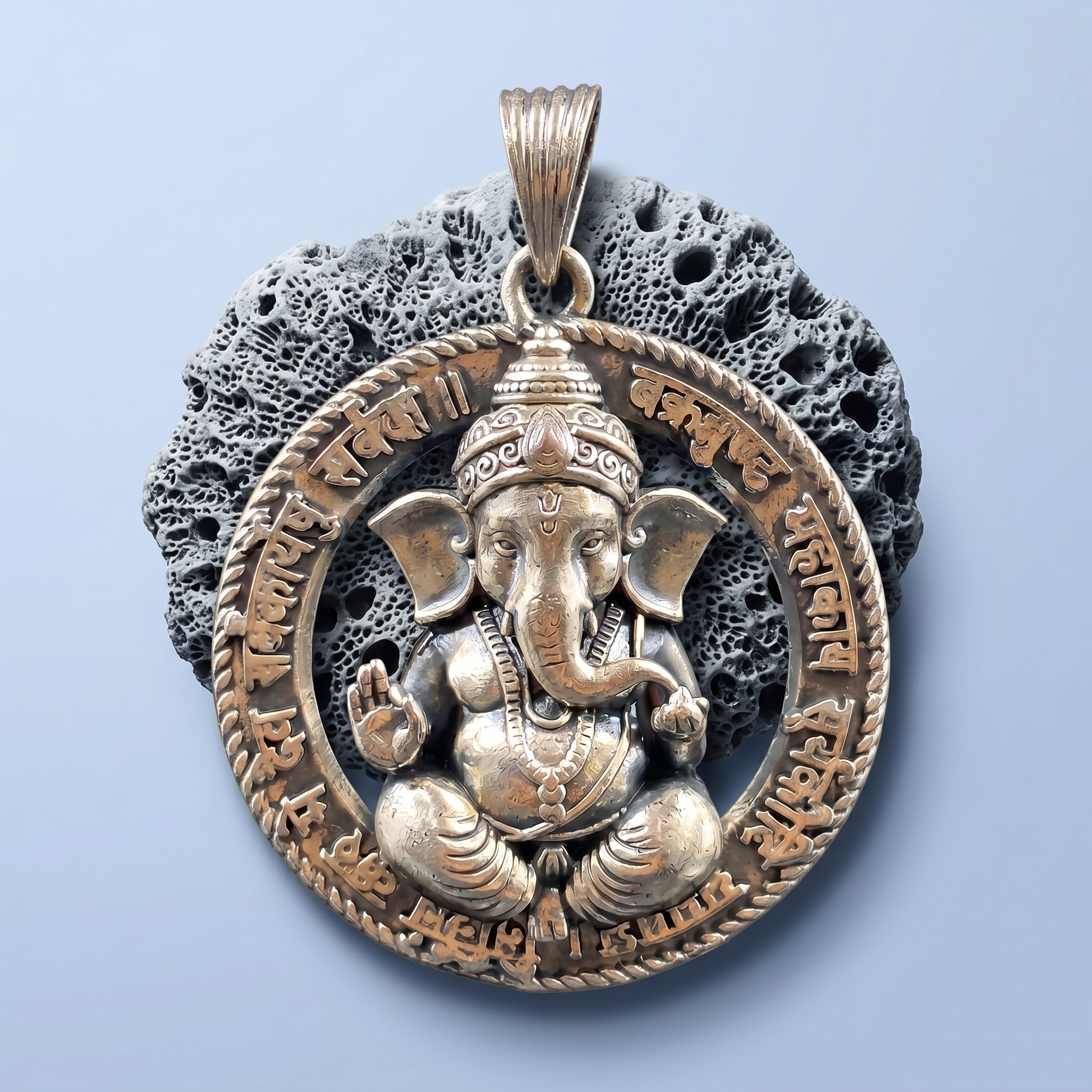 Vakratunda Ganesh Blessing Pendant