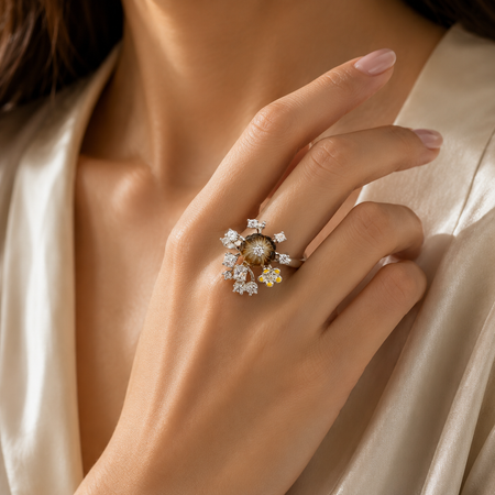 Golden Bloom Starlight Ring - Size 7