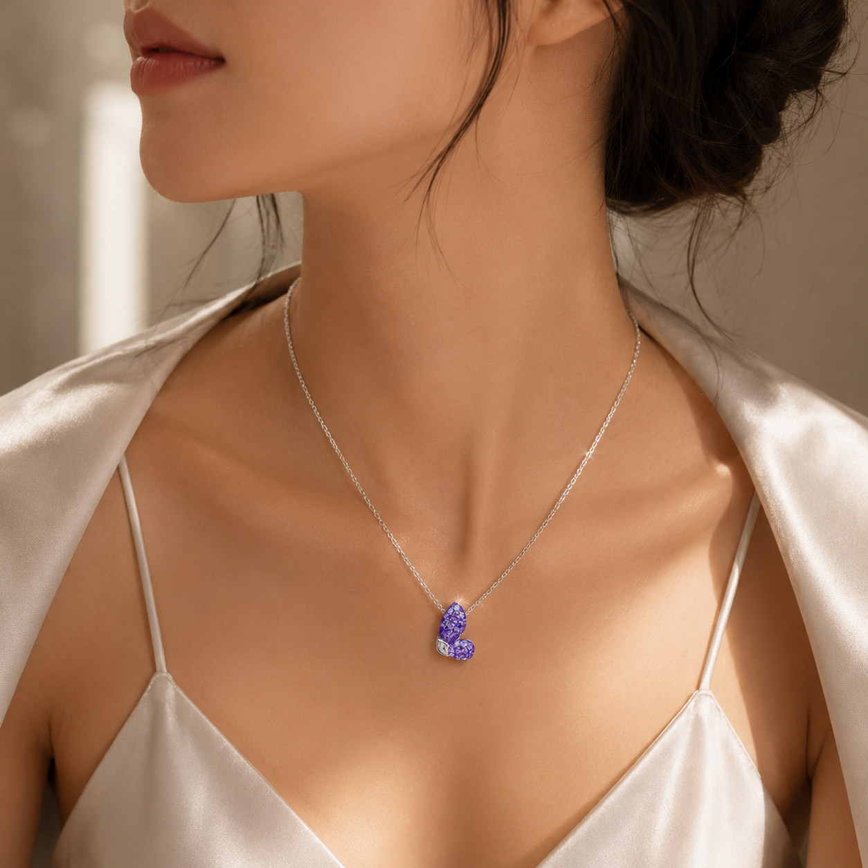 Violet Flutter Pendant With Chain