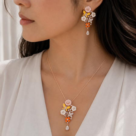 Fleur de Lumière Pendant & Earrings Set