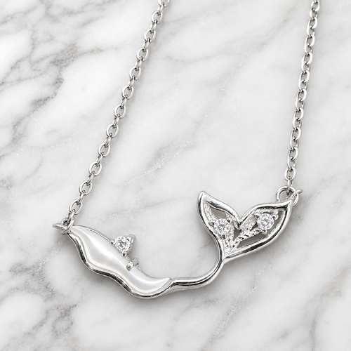 Nerida Whale Tail Pendant with Chain