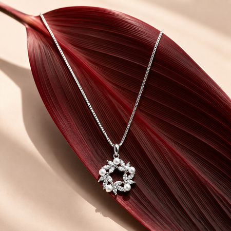 Pearl Wreath Pendant with Chain