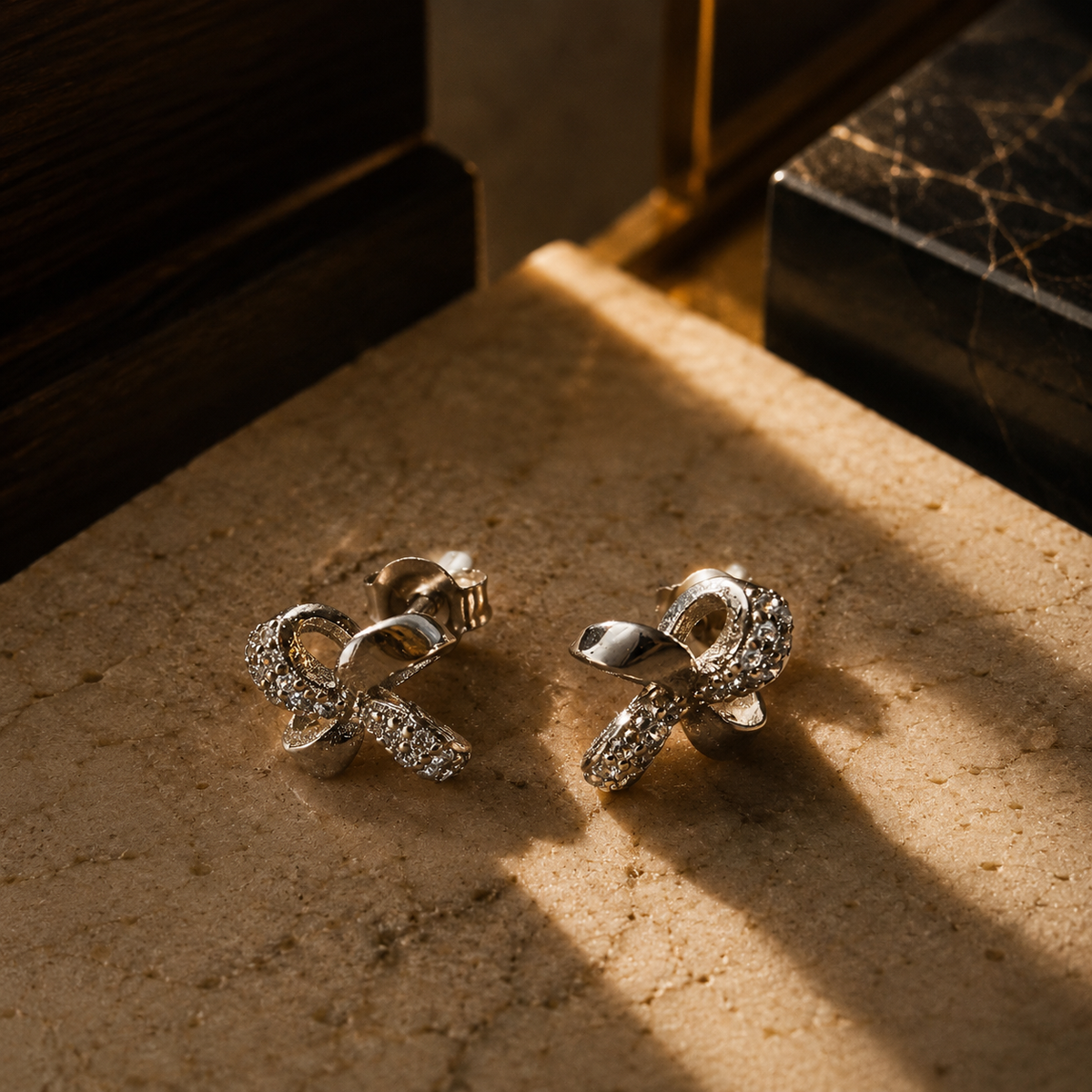 Interlace Knot Stud Earrings