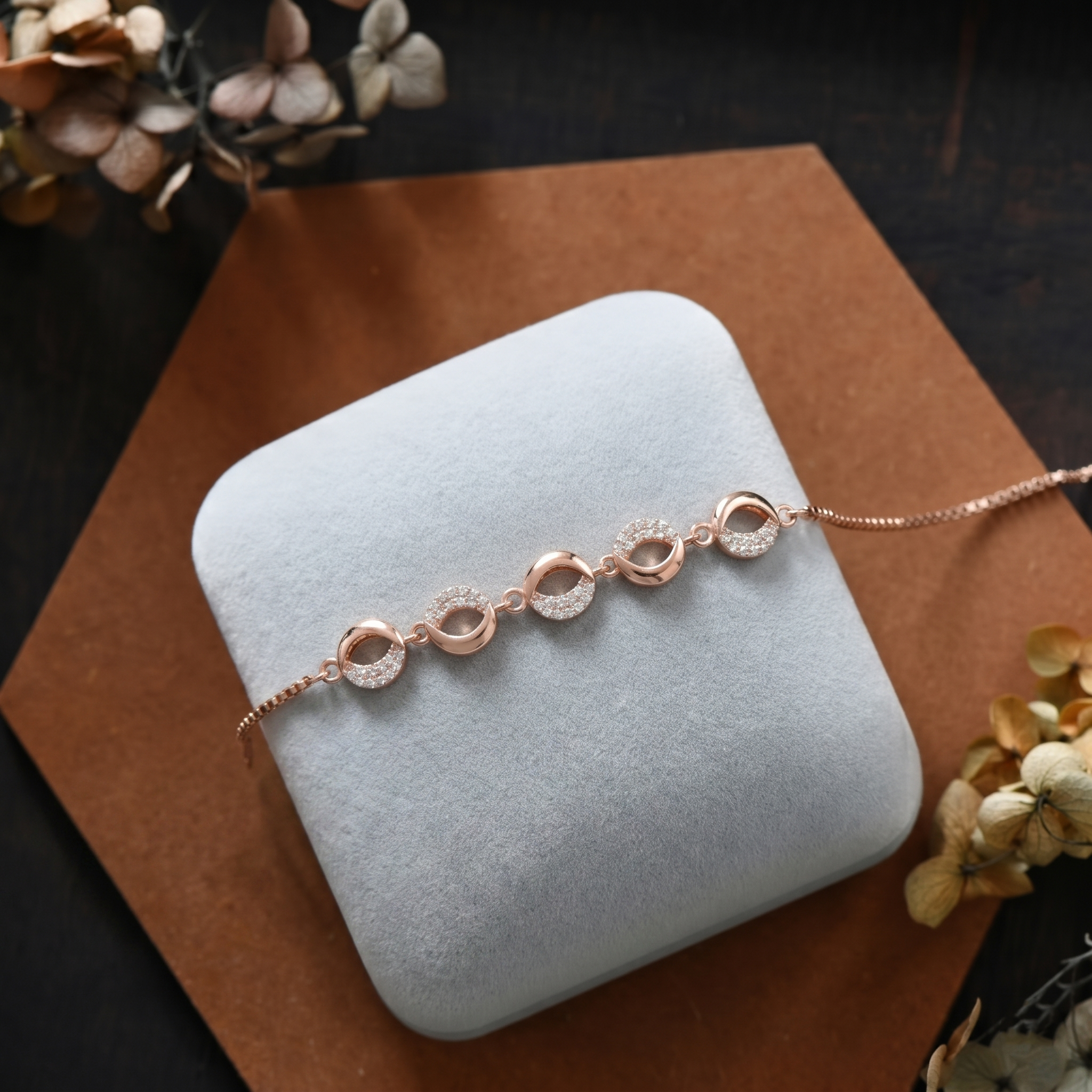 Silver Aurielle Loop Rose Bracelet